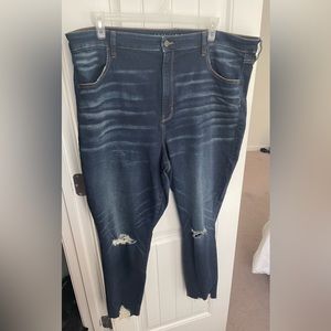 American Eagle Super High Rise Jegging Size 24